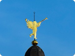 P1035876
